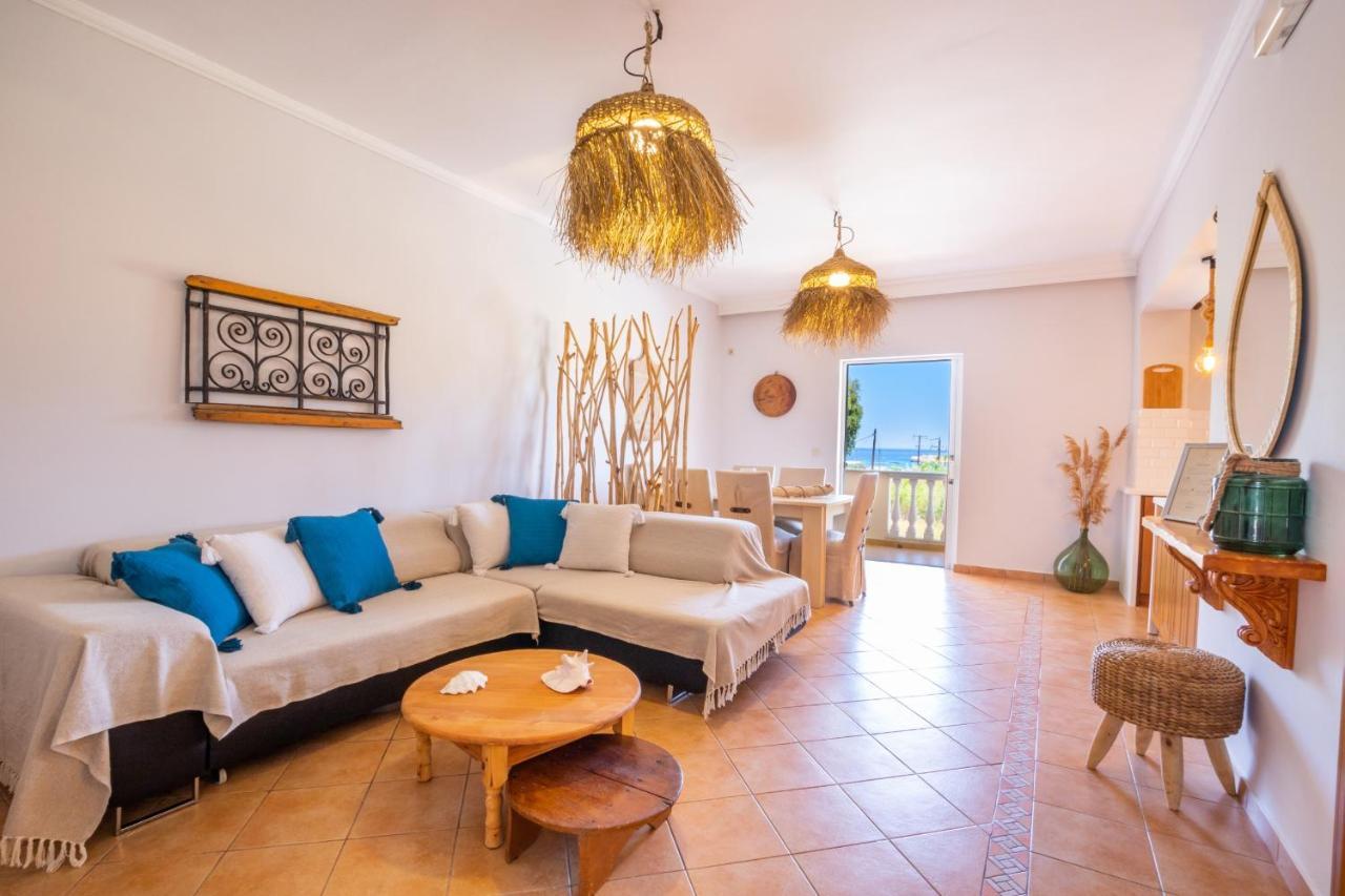 Apartament Bonendis - Sea View Karpatos