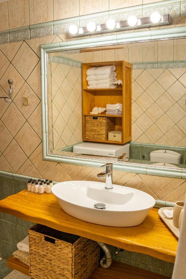 Apartament Bonendis - Sea View Karpatos